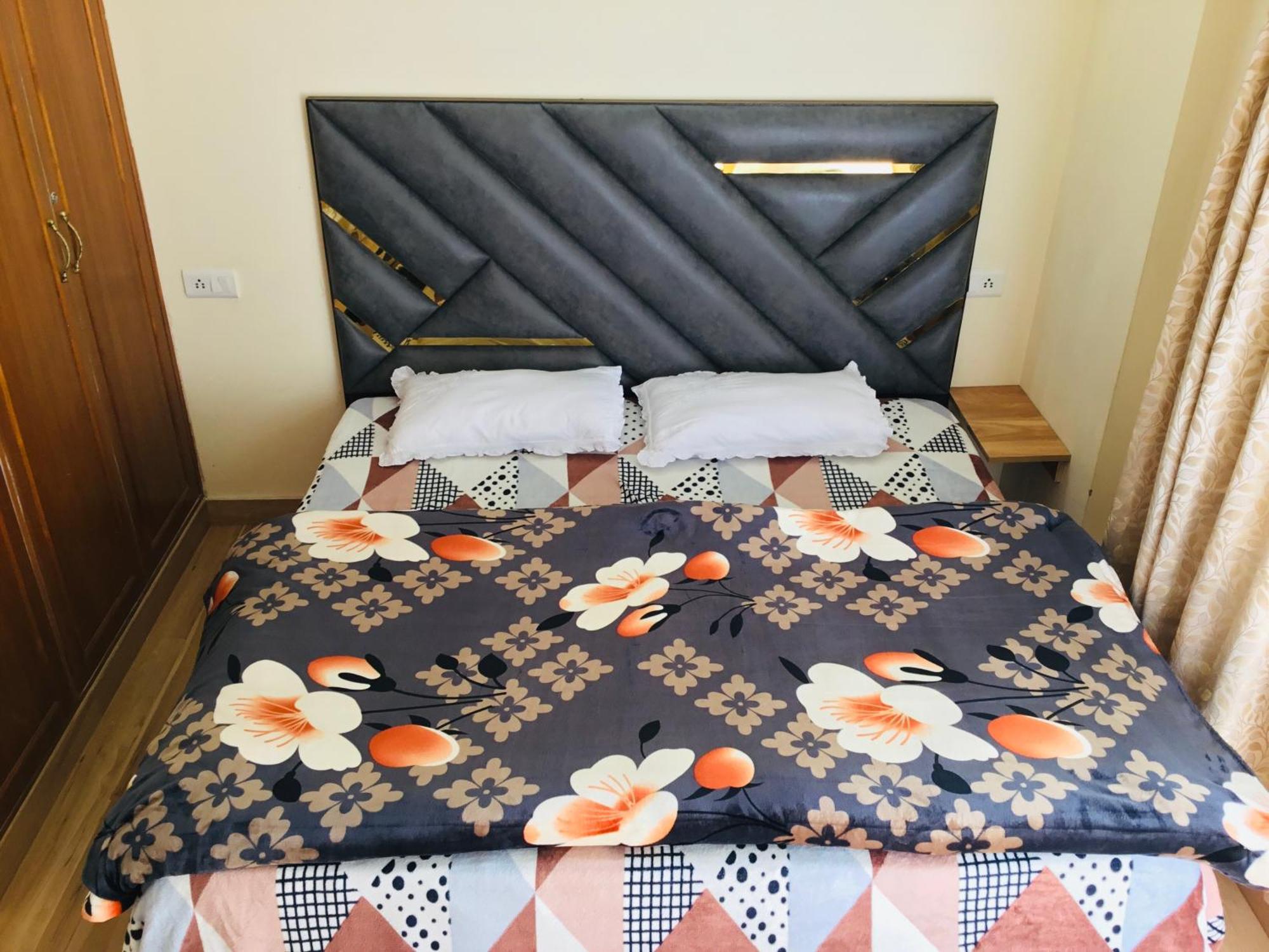 Shimla Vibes B & B Free Pick & Drop From Isbt 西姆拉 外观 照片