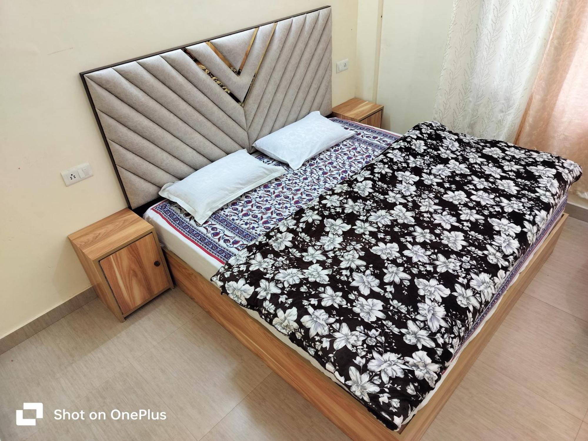 Shimla Vibes B & B Free Pick & Drop From Isbt 西姆拉 外观 照片